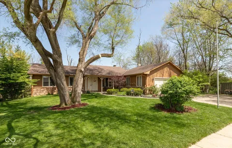 1186 Castle Drive, Franklin, IN 46131 - MLS#: 22034095