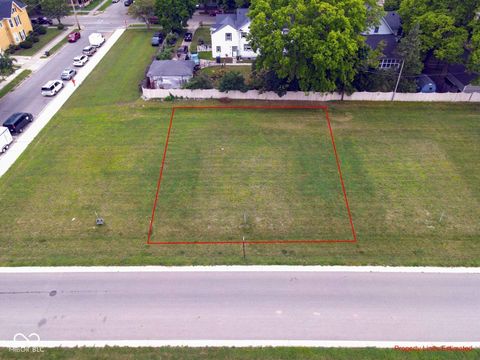 166 W Franklin Street Shelbyville IN 46176