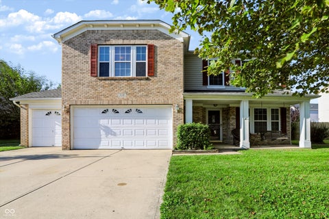 Photo of 1116 King Maple Drive, Greenfield, IN 46140 (MLS # 22123629)