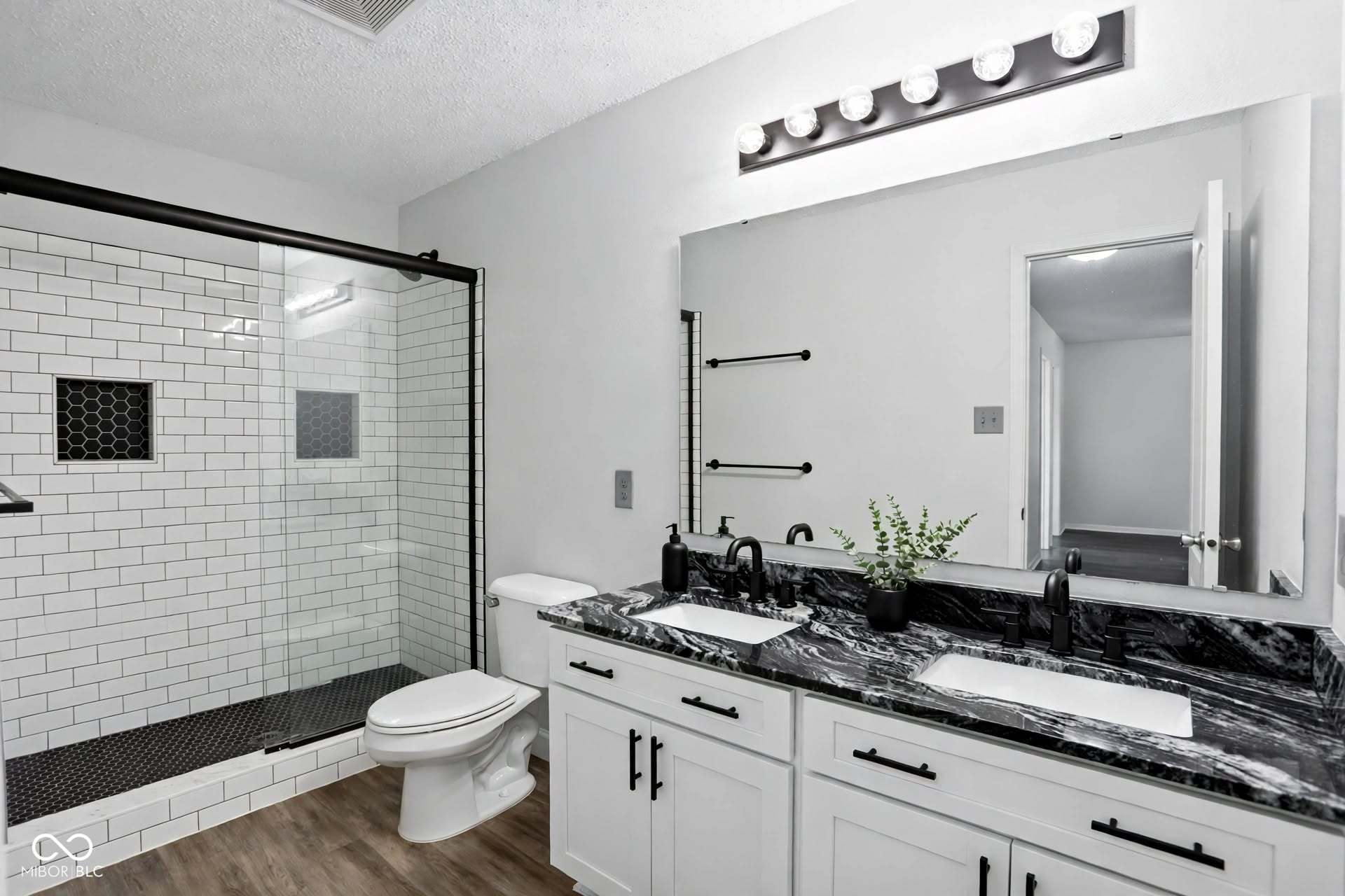 1116 King Maple Drive
