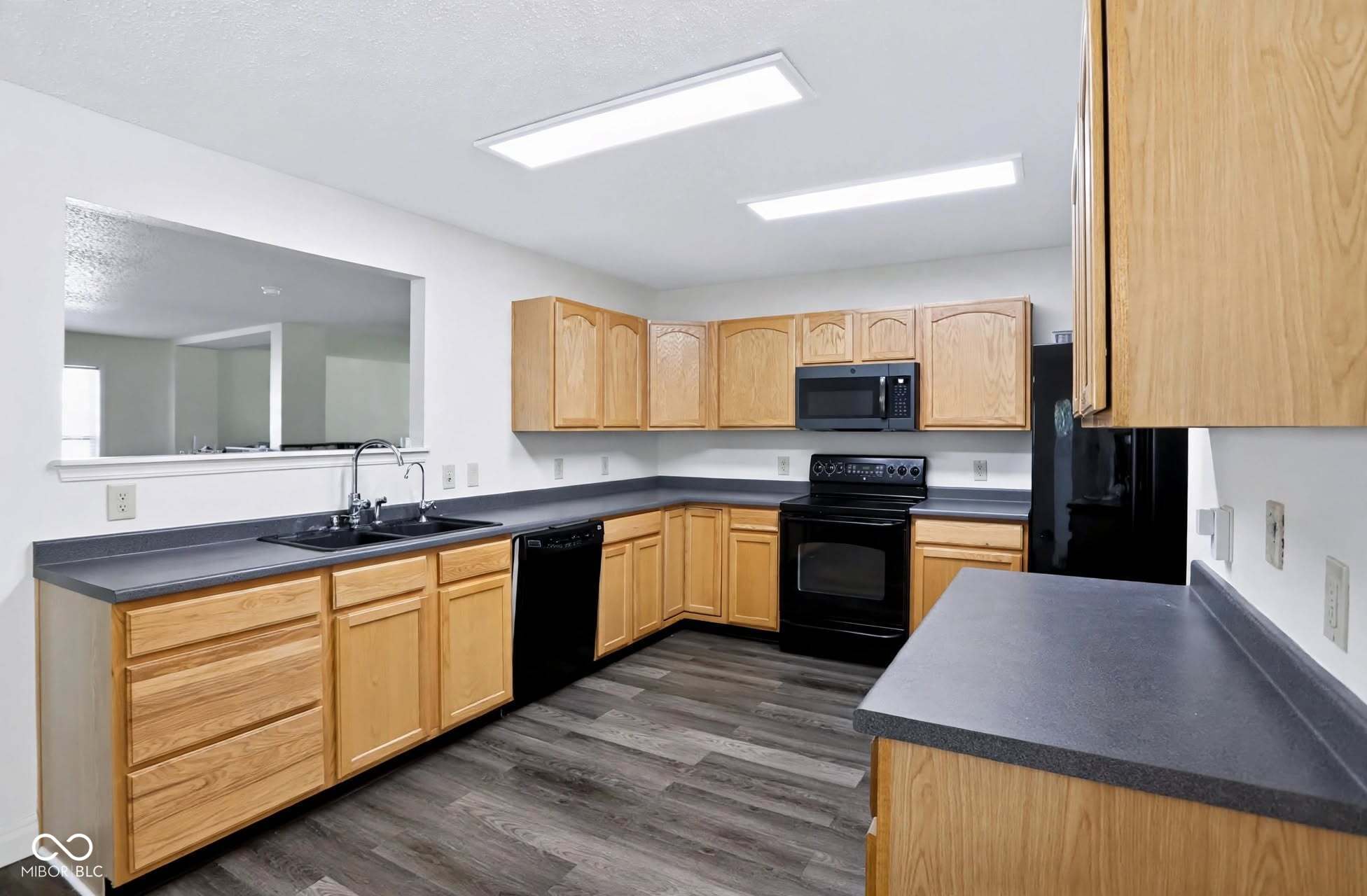 1116 King Maple Drive