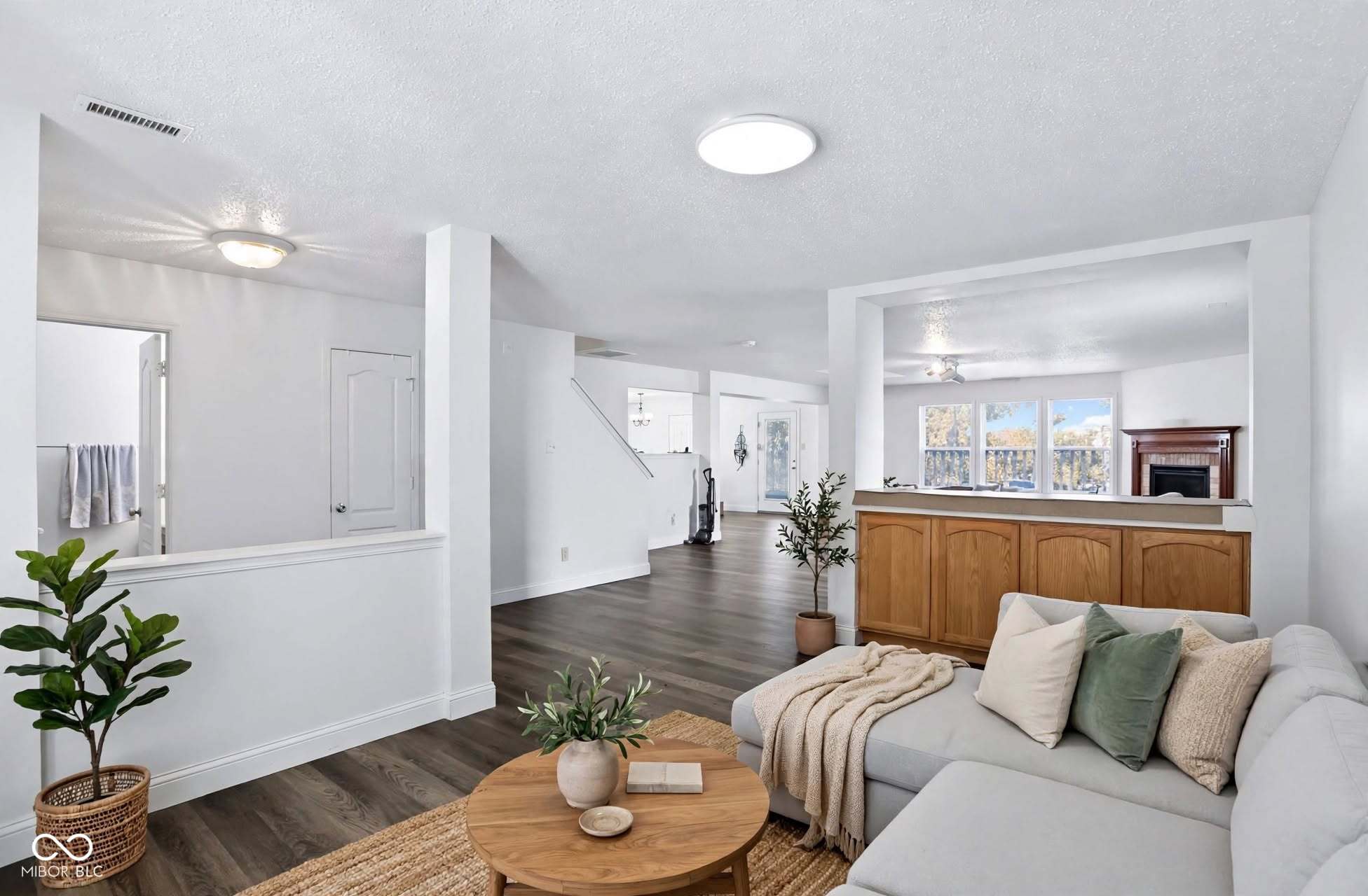 1116 King Maple Drive