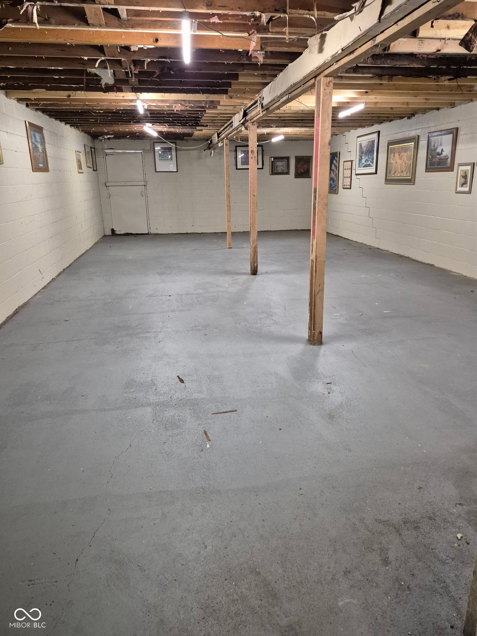 1213 Main Street