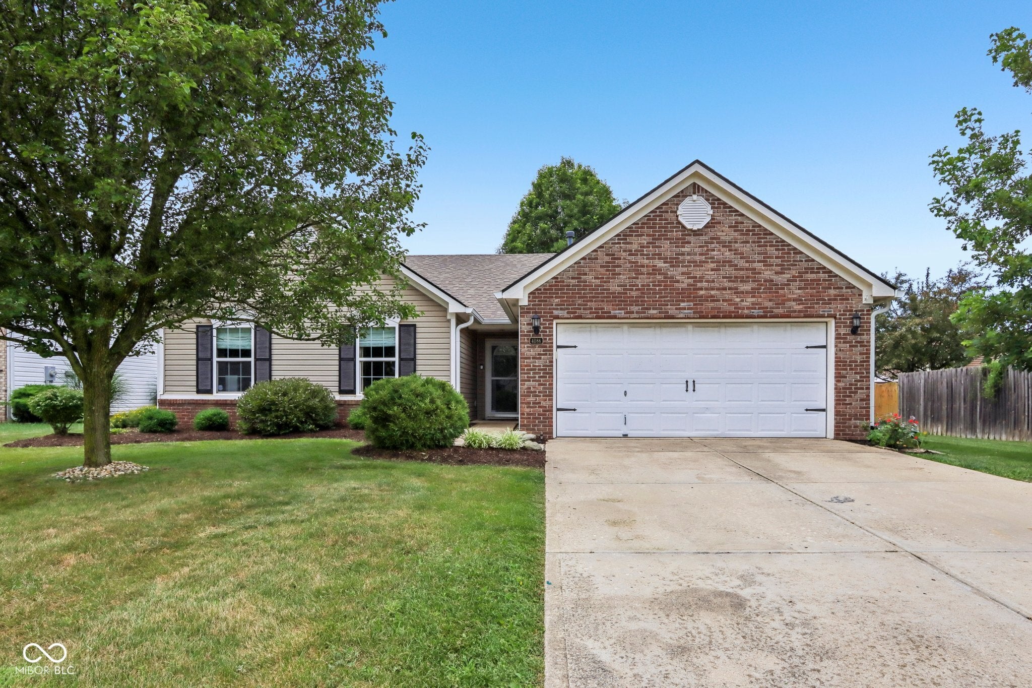 4086 S Turning Leaf Court