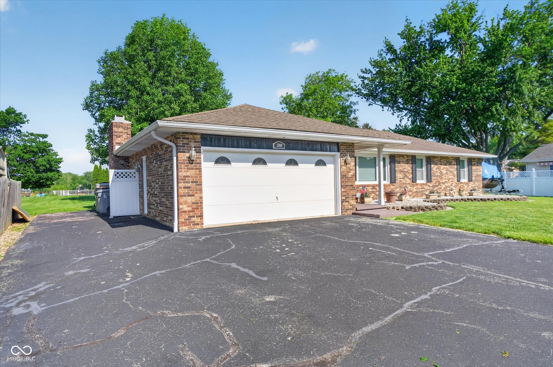 2360 Stringtown Pike