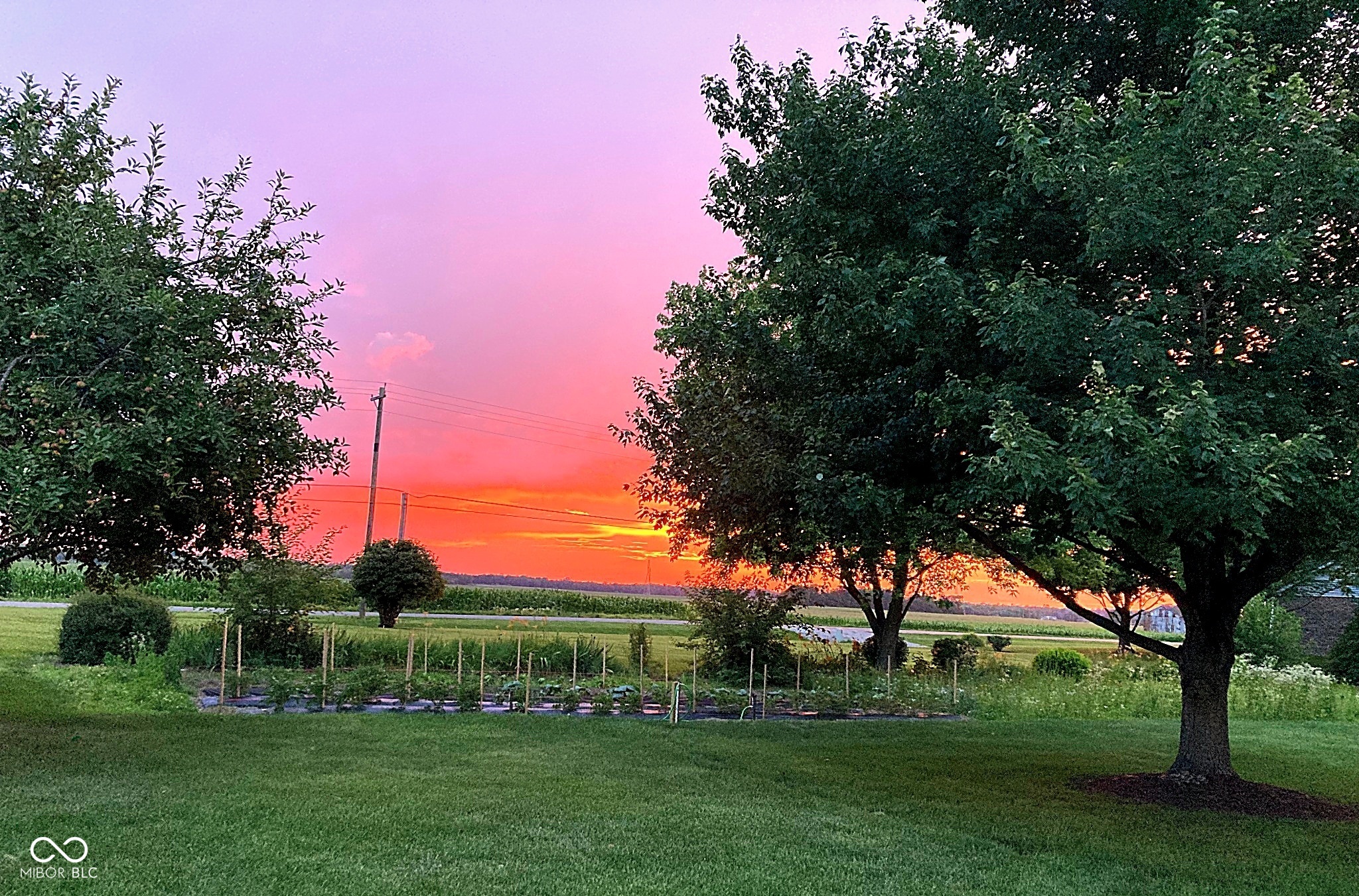 7000 S Artesian Court