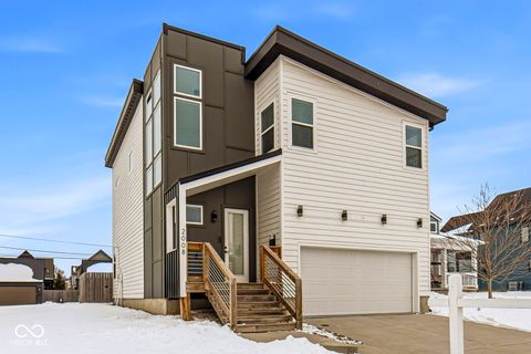 Photo of 2008 Yandes Street, Indianapolis, IN 46202 (MLS # 22082508)