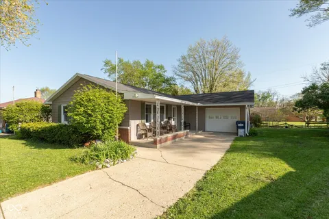 810 Stadium Drive, Greencastle, IN 46135 - MLS#: 22035531