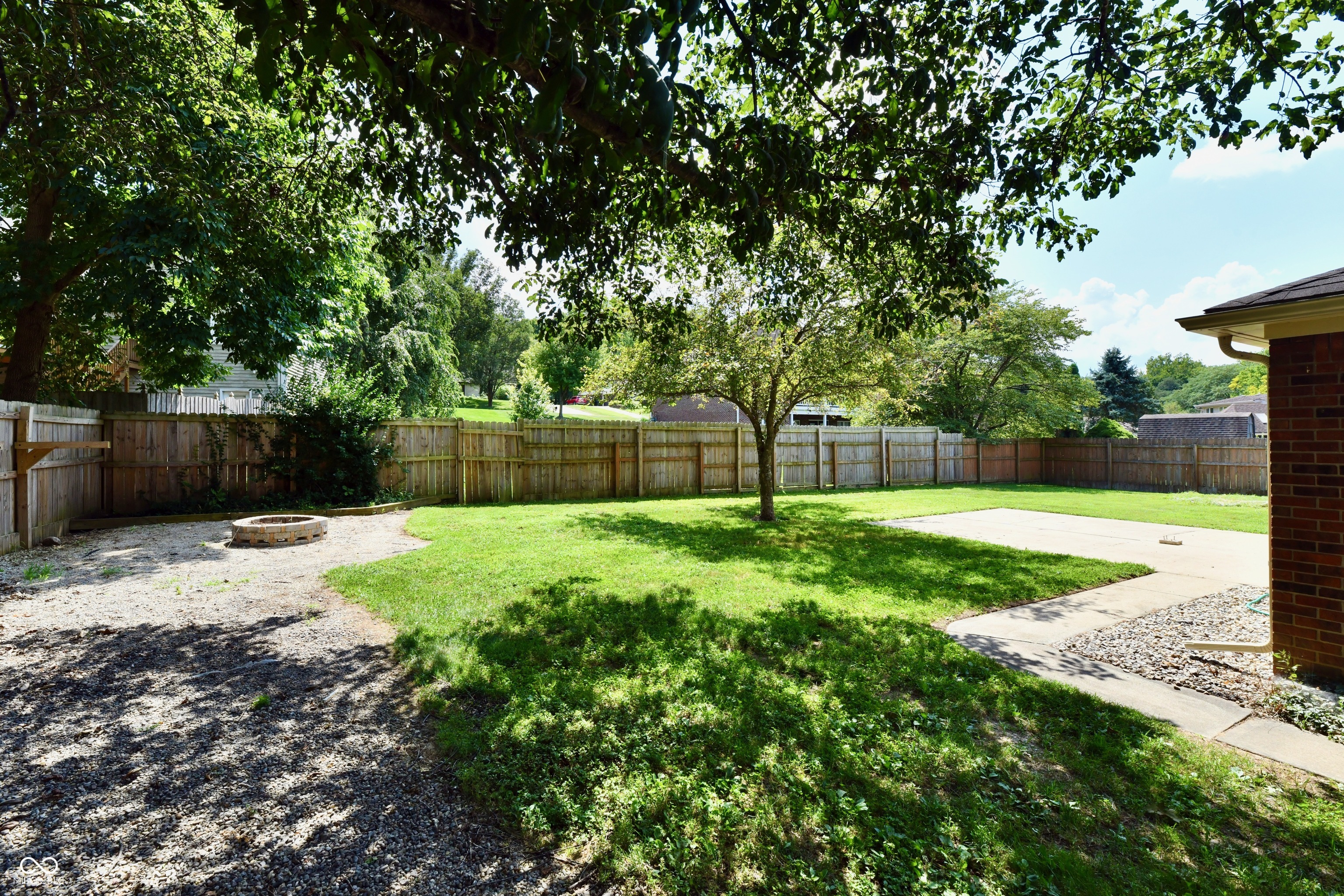 1023 Pendle Hill Avenue
