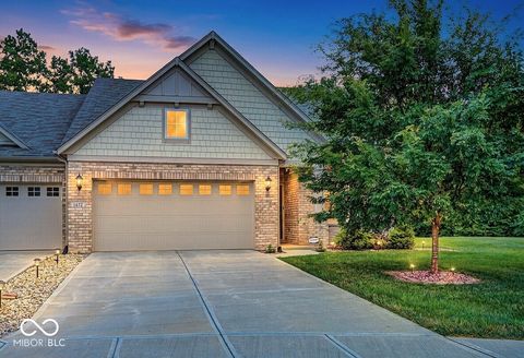 Photo of 1432 Hideaway Circle, Brownsburg, IN 46112 (MLS # 22092827)