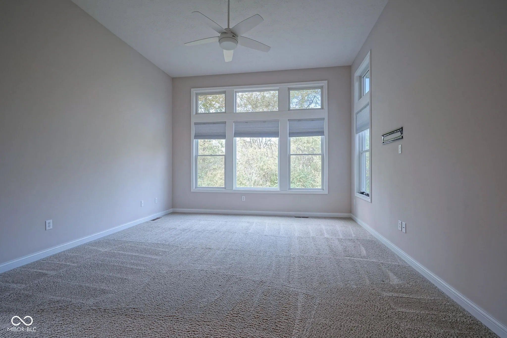 Carmel, Indiana 46032, United States, 5 Bedrooms Bedrooms, ,5 BathroomsBathrooms,Residential,Active,223731