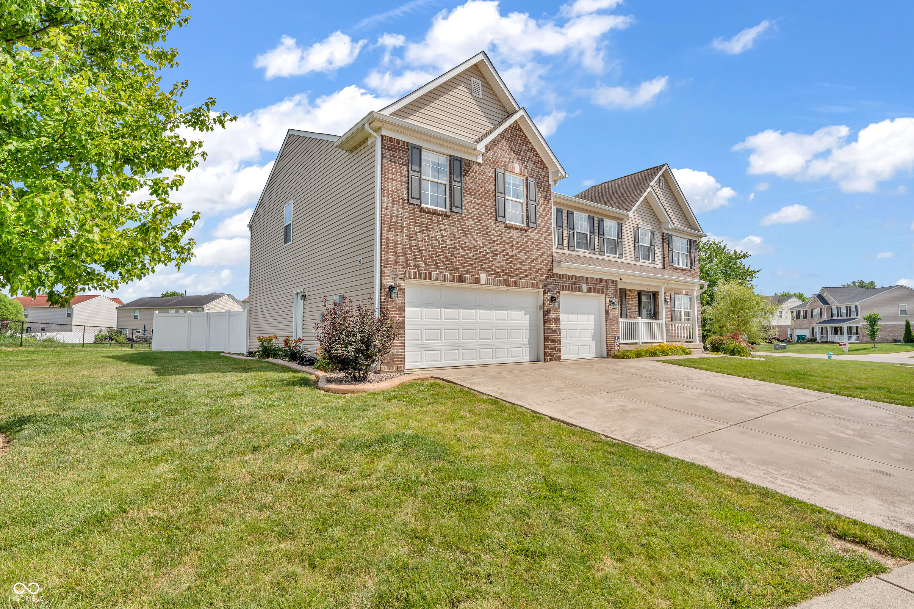 7047 Lancaster Lane