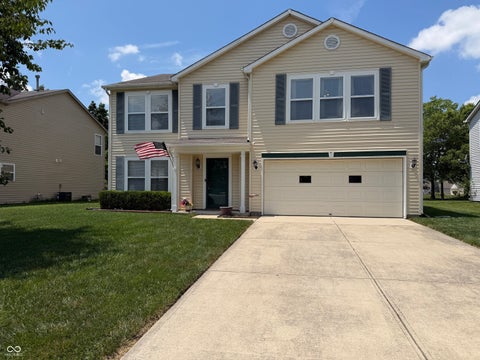Photo of 632 Runnymede Court, Greenfield, IN 46140 (MLS # 22107757)