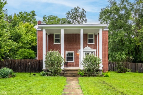 Photo of 5540 Rockville Road, Indianapolis, IN 46224 (MLS # 22121468)