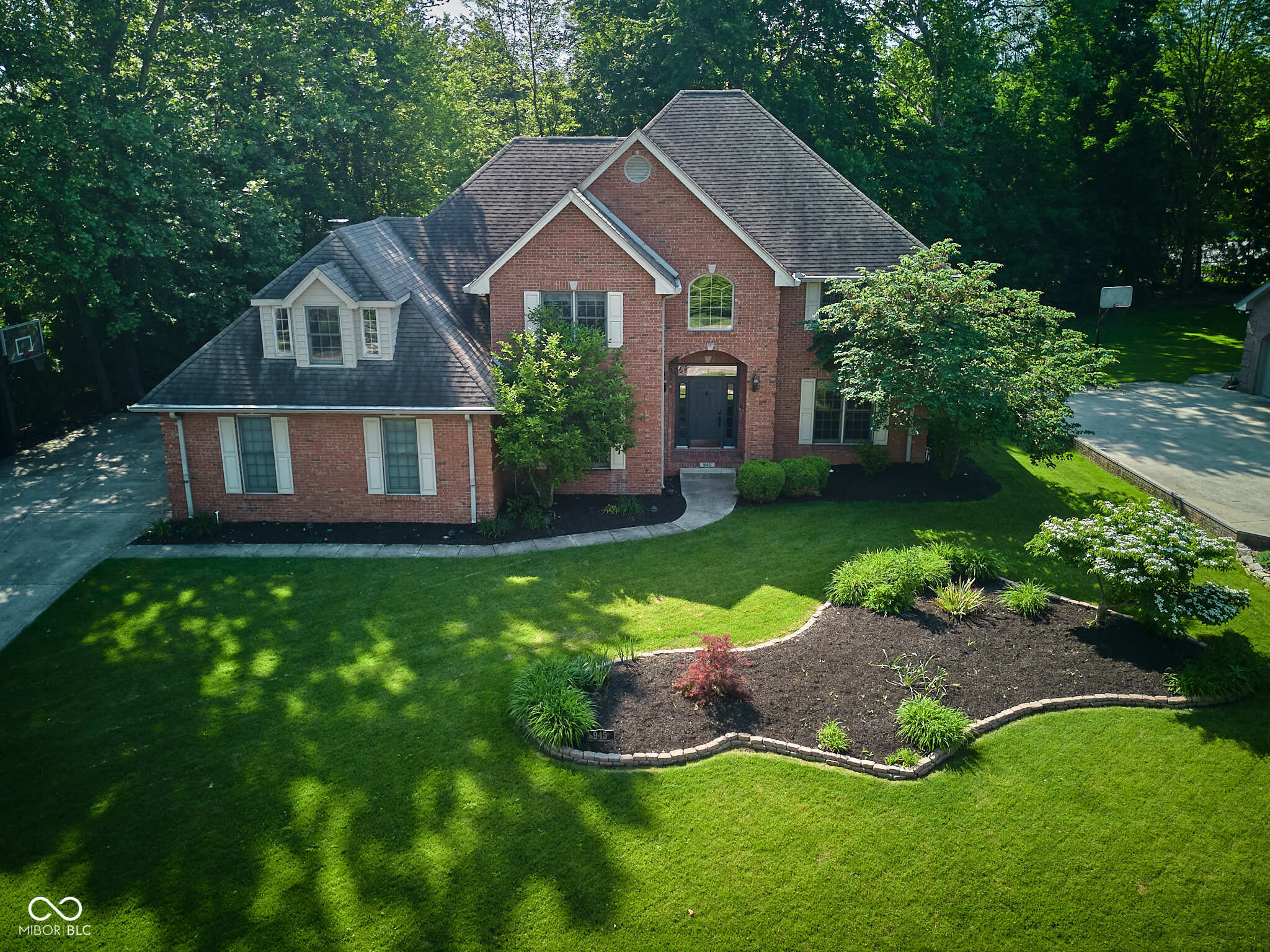 View Columbus, IN 47201 house