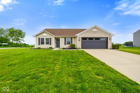 204 Oakview Drive, Mooresville, IN 46158 - MLS#: 22038102