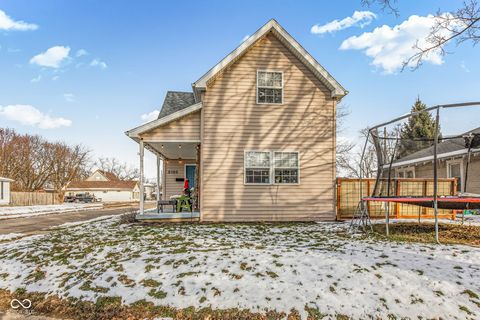 Photo of 2102 Plum Street, New Castle, IN 47362 (MLS # 22076134)