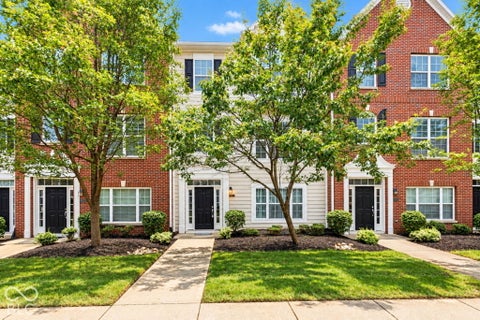 Photo of 8260 Jo Ellen Drive, Fishers, IN 46038 (MLS # 22127438)