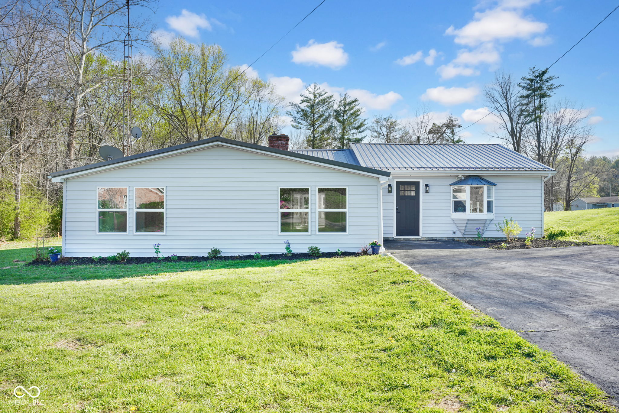 8311 W Old Nashville Road