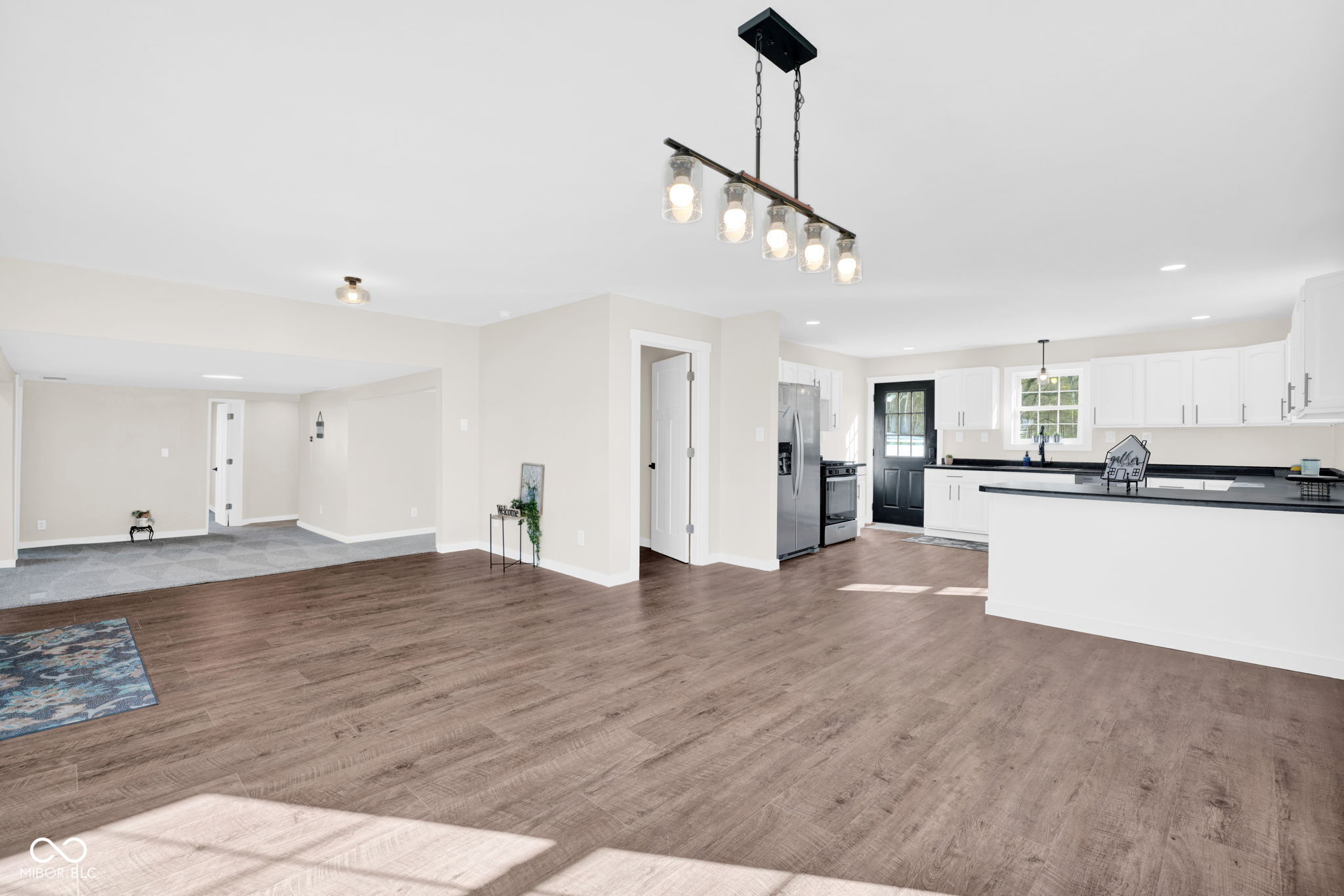 8311 W Old Nashville Road