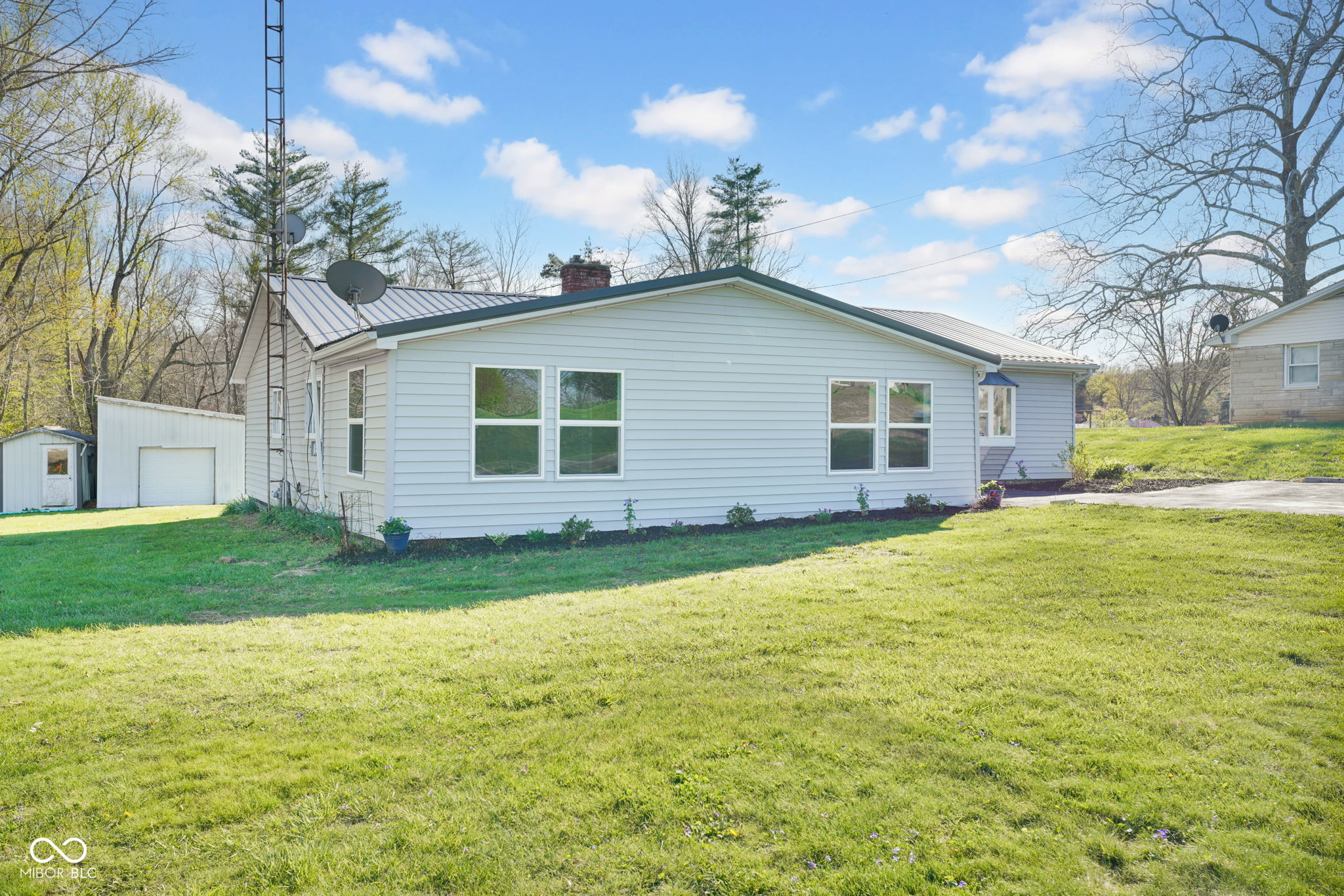 8311 W Old Nashville Road