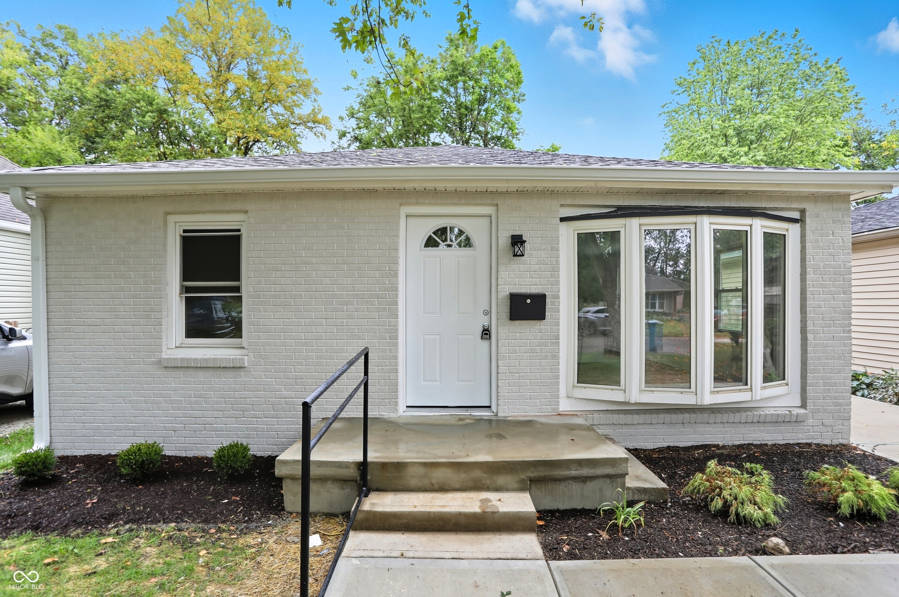 6239 Kingsley Drive