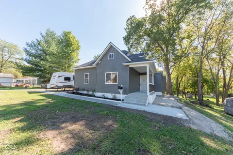 1521 Indiana Avenue, Columbus, IN 47201 - MLS#: 22005429