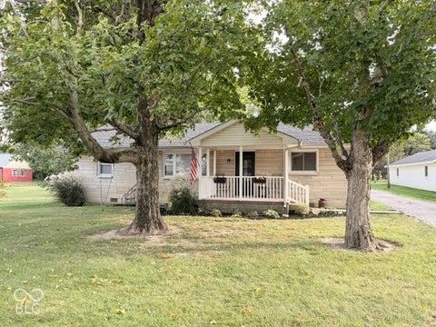 Photo of 315 E Willard Avenue, Rushville, IN 46173 (MLS # 22130546)