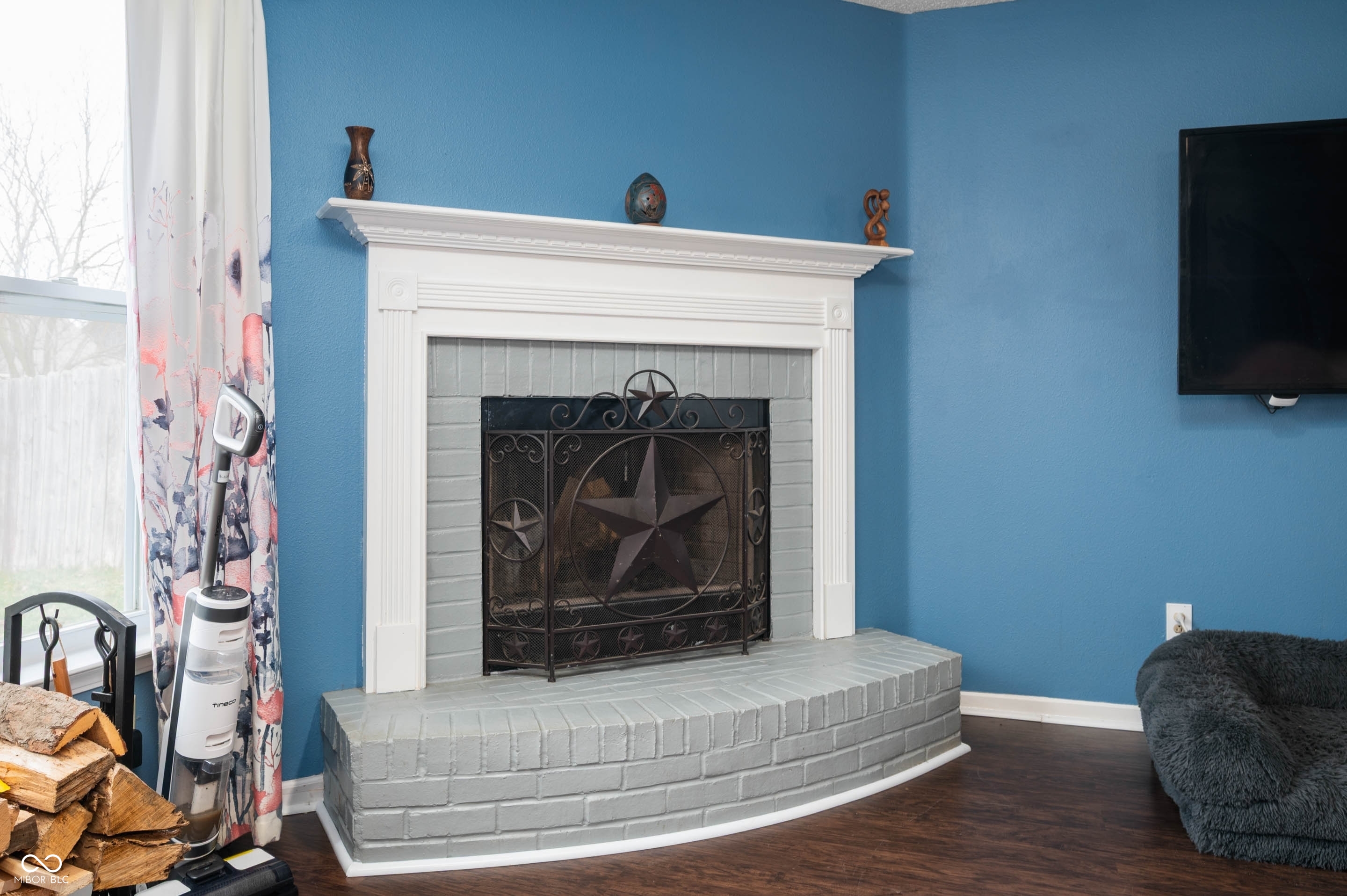 8395 S Firefly Drive