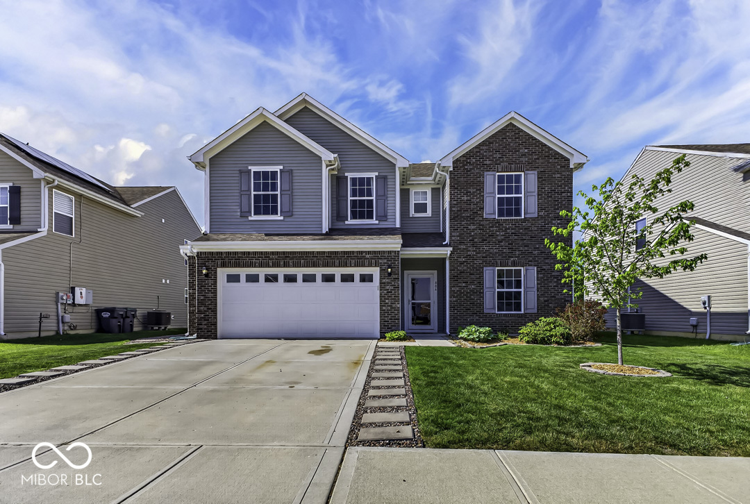 886 Starflower Trace
