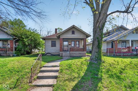 Photo of 145 S Bancroft Street, Indianapolis, IN 46201 (MLS # 22095438)