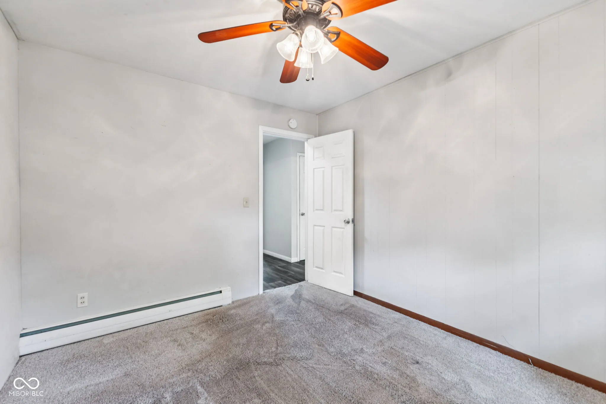 Chalmers, Indiana 47929, United States, 3 Bedrooms Bedrooms, ,2 BathroomsBathrooms,Residential,Pending,144569