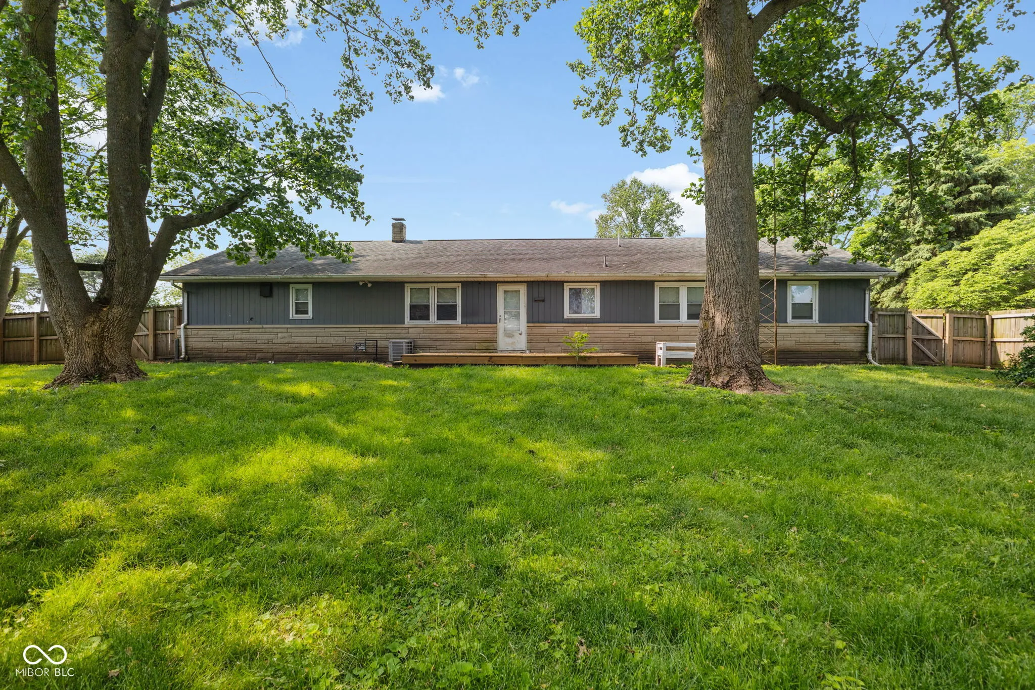 Chalmers, Indiana 47929, United States, 3 Bedrooms Bedrooms, ,2 BathroomsBathrooms,Residential,Pending,144569