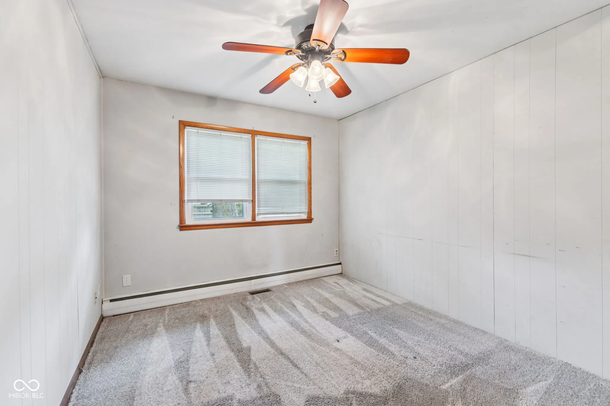 Chalmers, Indiana 47929, United States, 3 Bedrooms Bedrooms, ,2 BathroomsBathrooms,Residential,Pending,144569