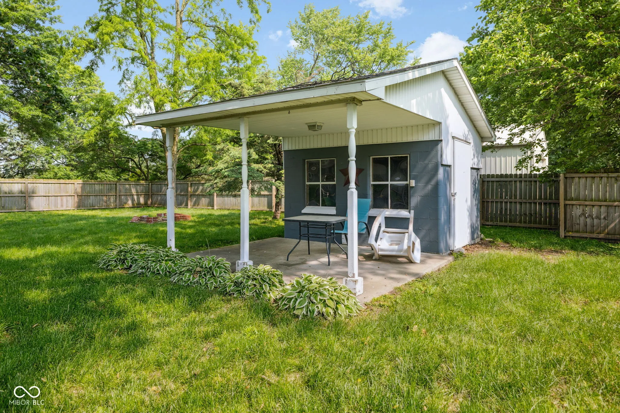 Chalmers, Indiana 47929, United States, 3 Bedrooms Bedrooms, ,2 BathroomsBathrooms,Residential,Pending,144569