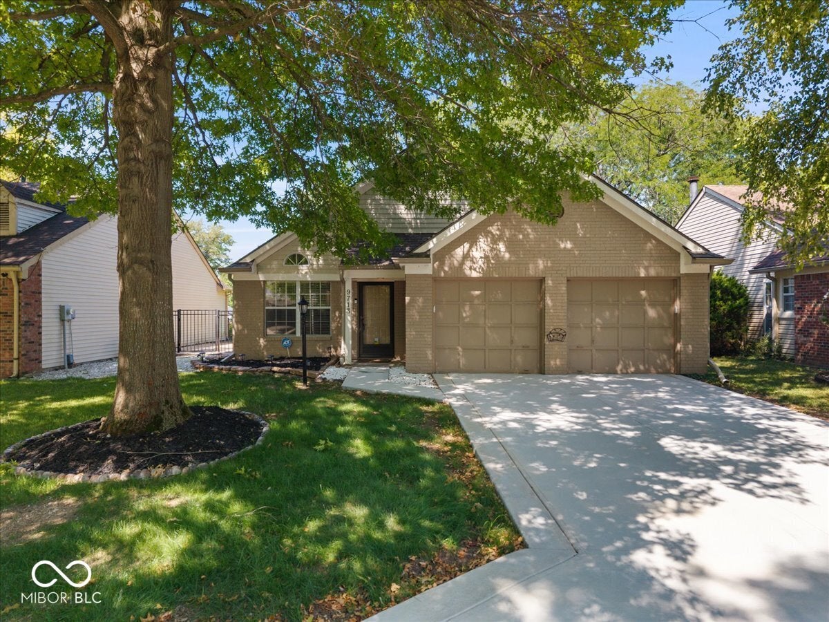 9713 Spruce Lane