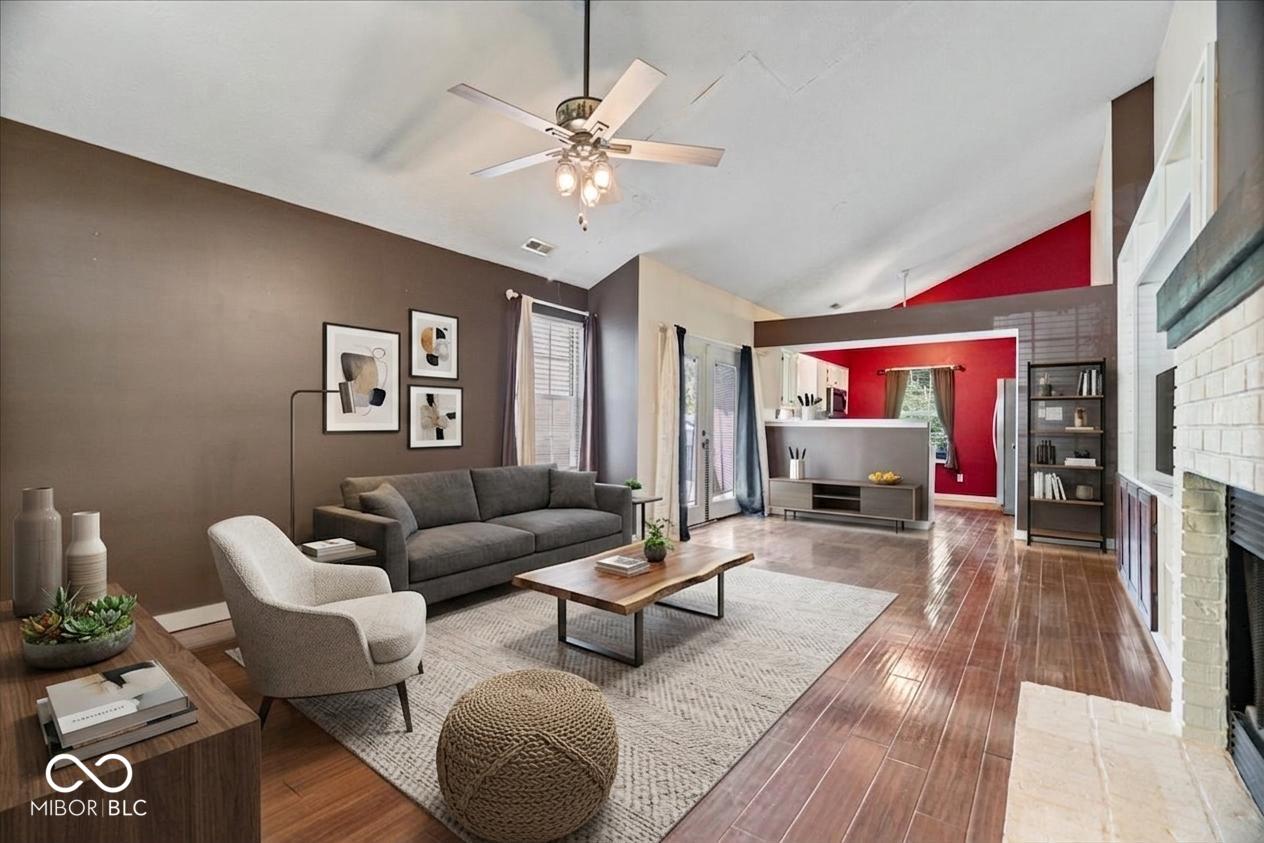 9713 Spruce Lane