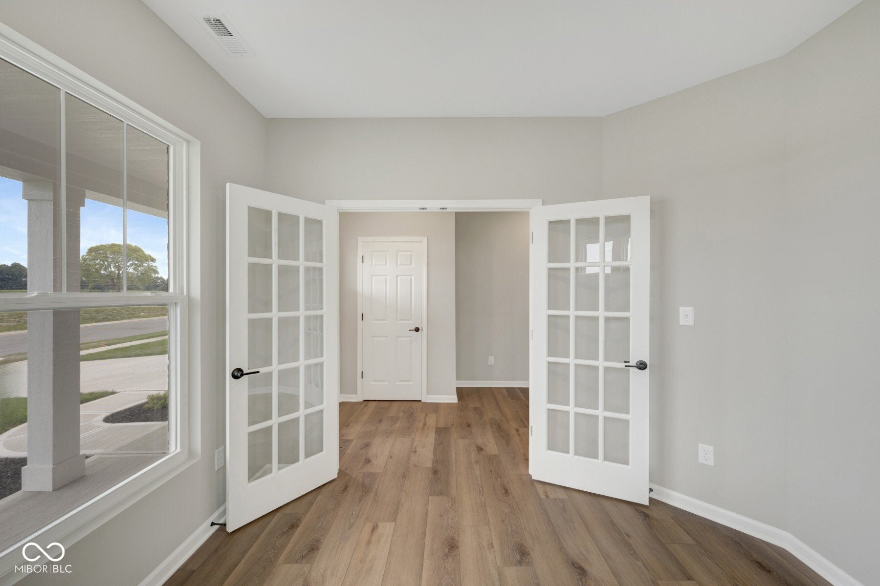 9872 Glad Grist Drive