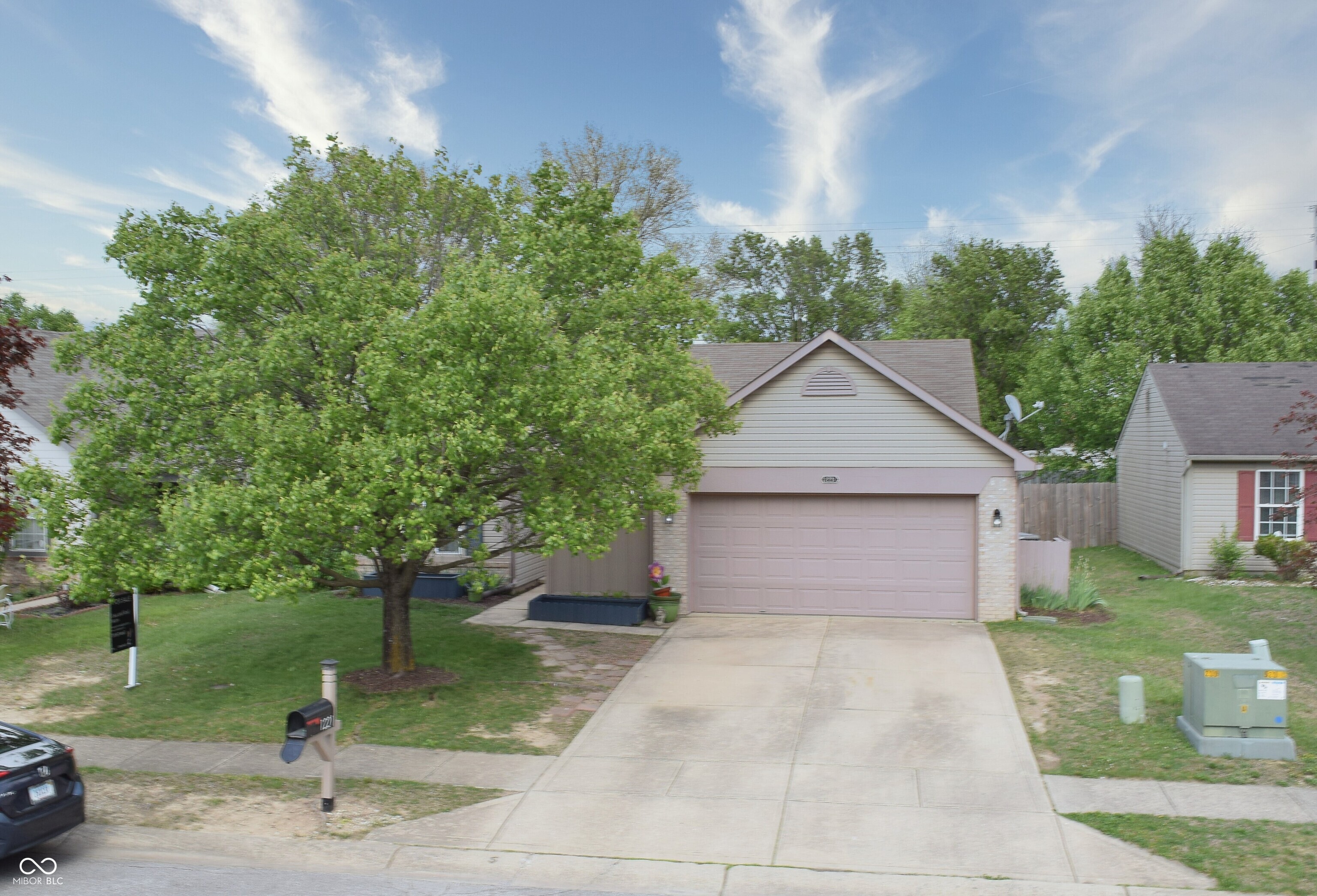 1221 Tealpoint Court