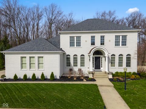 Photo of 13462 Spotswood Street, Carmel, IN 46032 (MLS # 22090309)