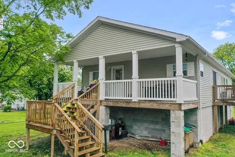 1040 Iowa Street, Columbus, IN 47201 - MLS#: 22034876