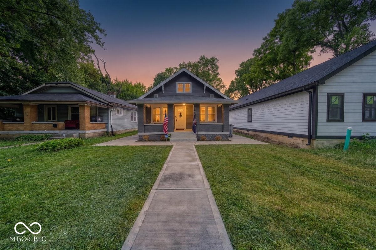 1217 W 33rd Street
