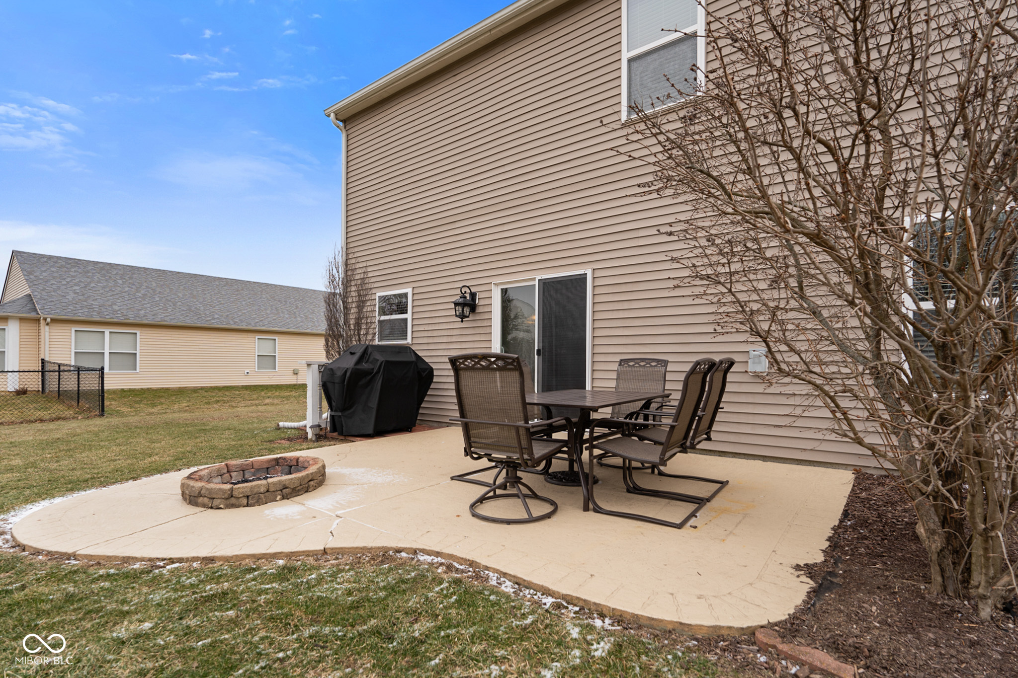 1190 Highland Lake Way