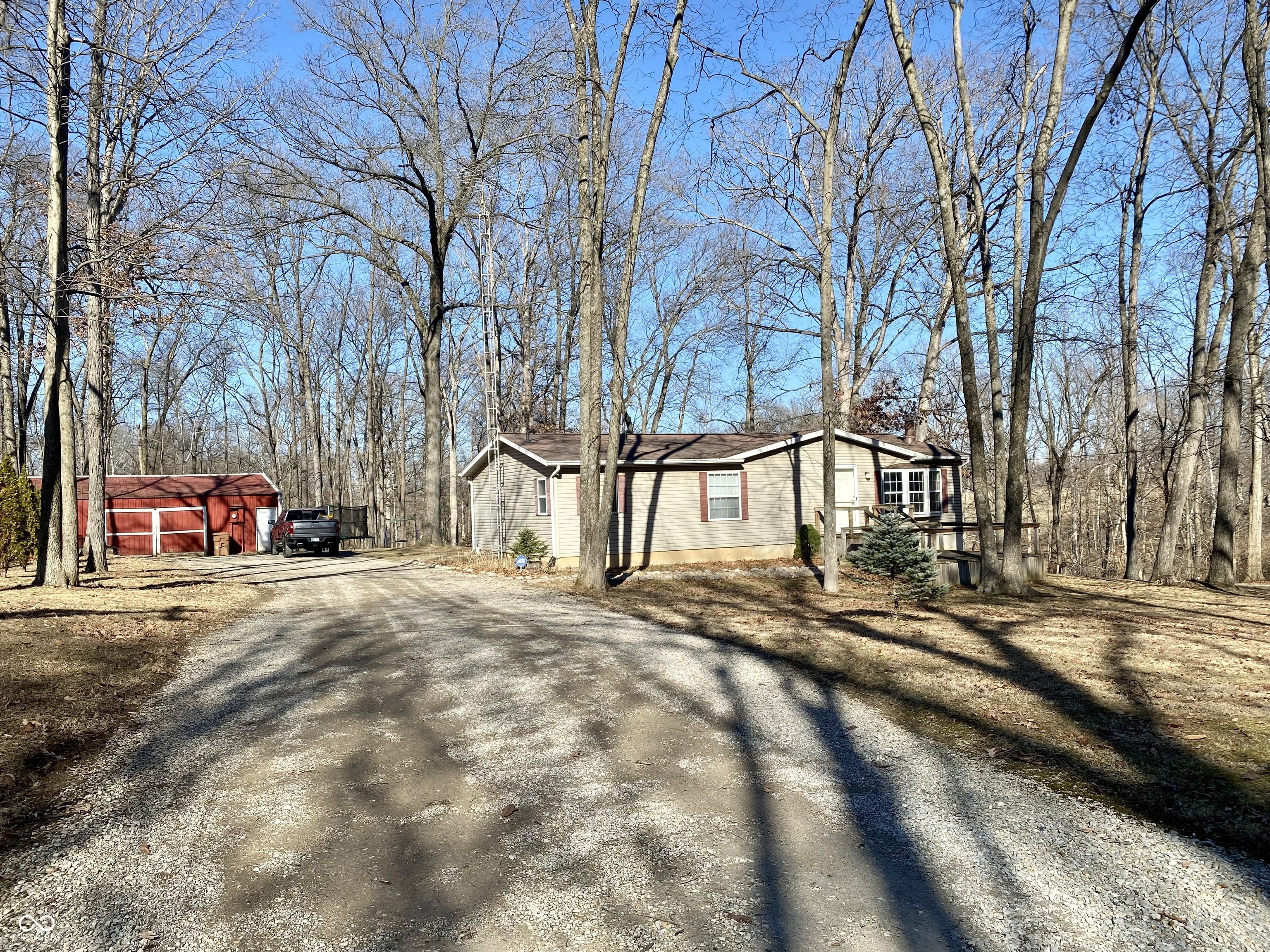 786 E Bonebrake Road