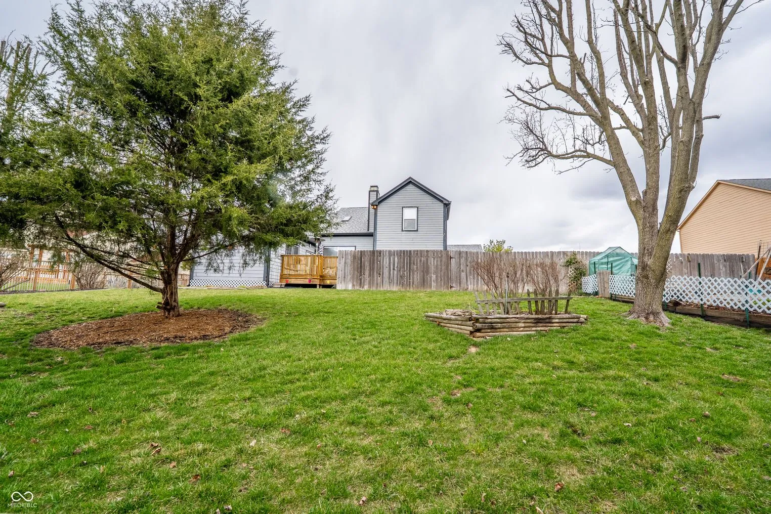 Indianapolis, Indiana 46236, United States, 3 Bedrooms Bedrooms, ,3 BathroomsBathrooms,Residential,Pending,97442