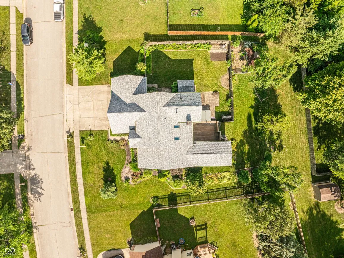 Indianapolis, Indiana 46236, United States, 3 Bedrooms Bedrooms, ,3 BathroomsBathrooms,Residential,Pending,97442