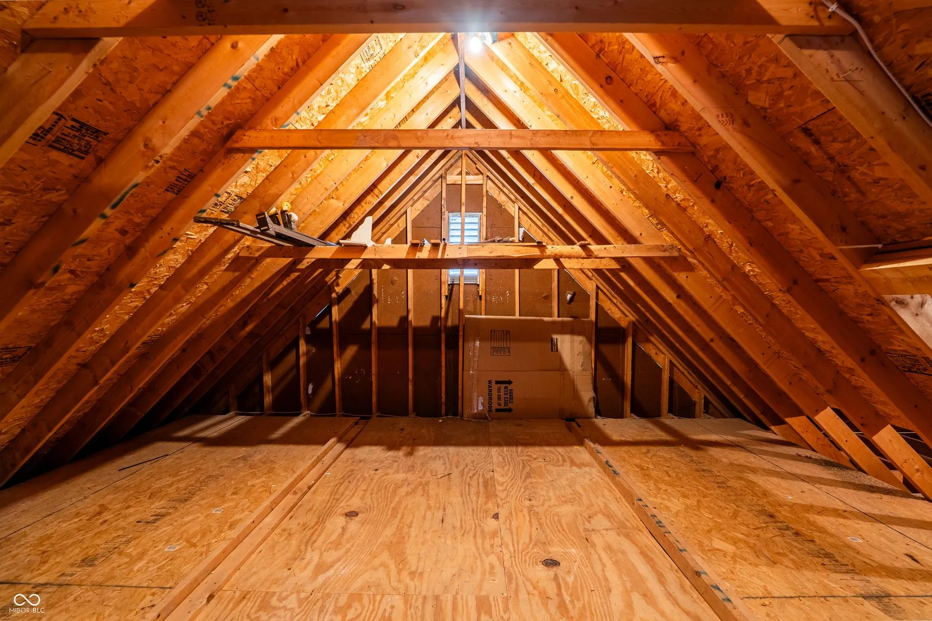 Indianapolis, Indiana 46236, United States, 3 Bedrooms Bedrooms, ,3 BathroomsBathrooms,Residential,Pending,97442