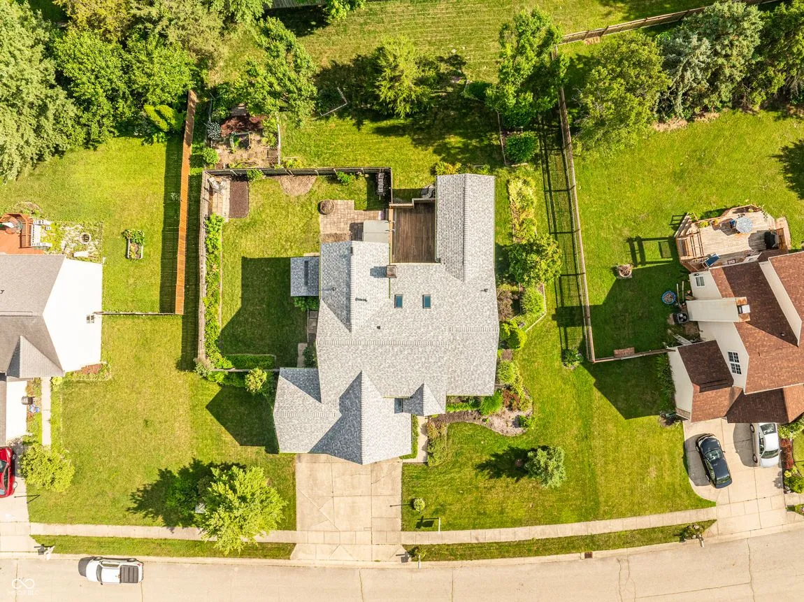 Indianapolis, Indiana 46236, United States, 3 Bedrooms Bedrooms, ,3 BathroomsBathrooms,Residential,Pending,97442