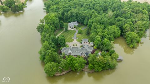 Photo of 13198 N County Road 400 E, Batesville, IN 47006 (MLS # 22103328)