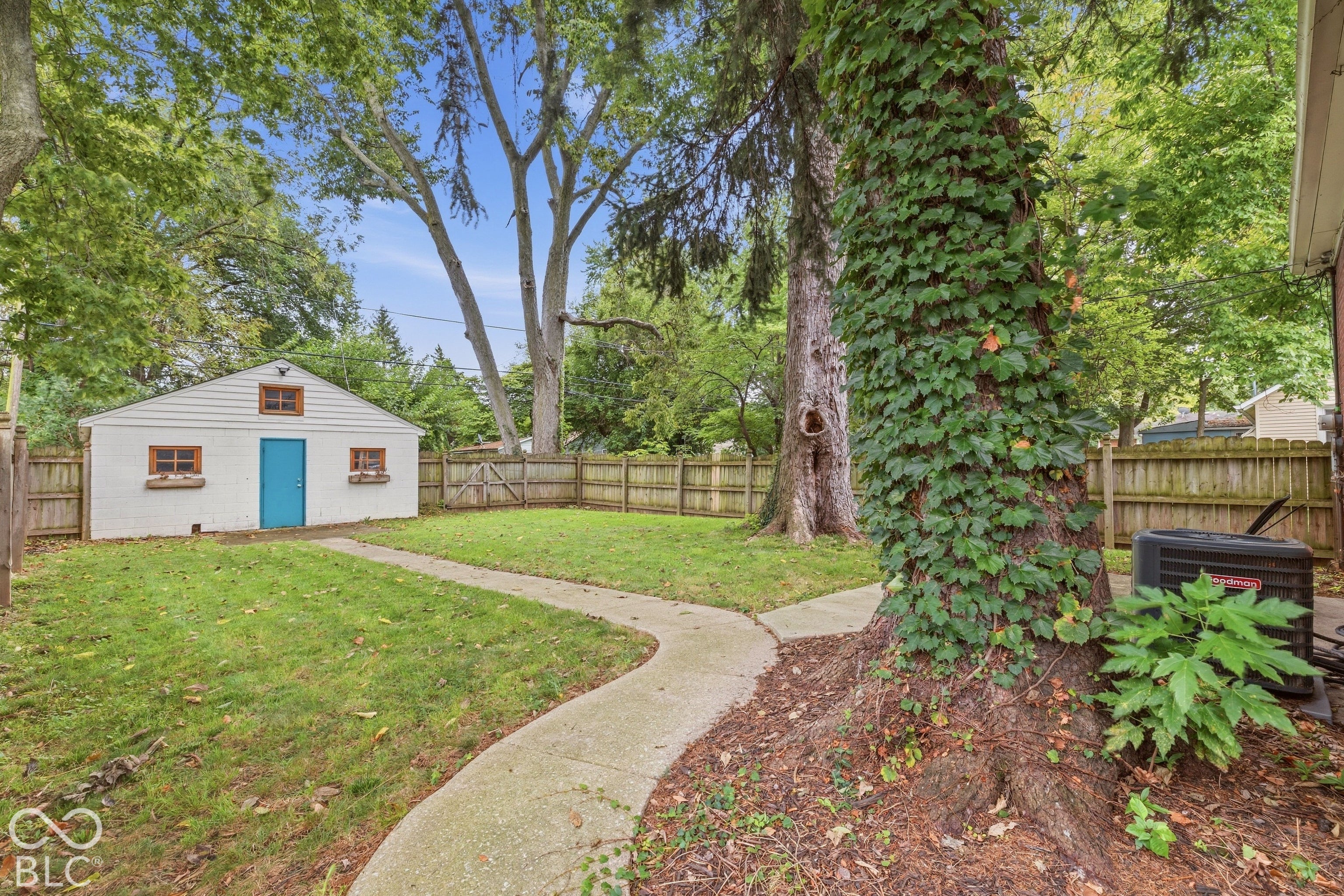 4523 Kingsley Drive